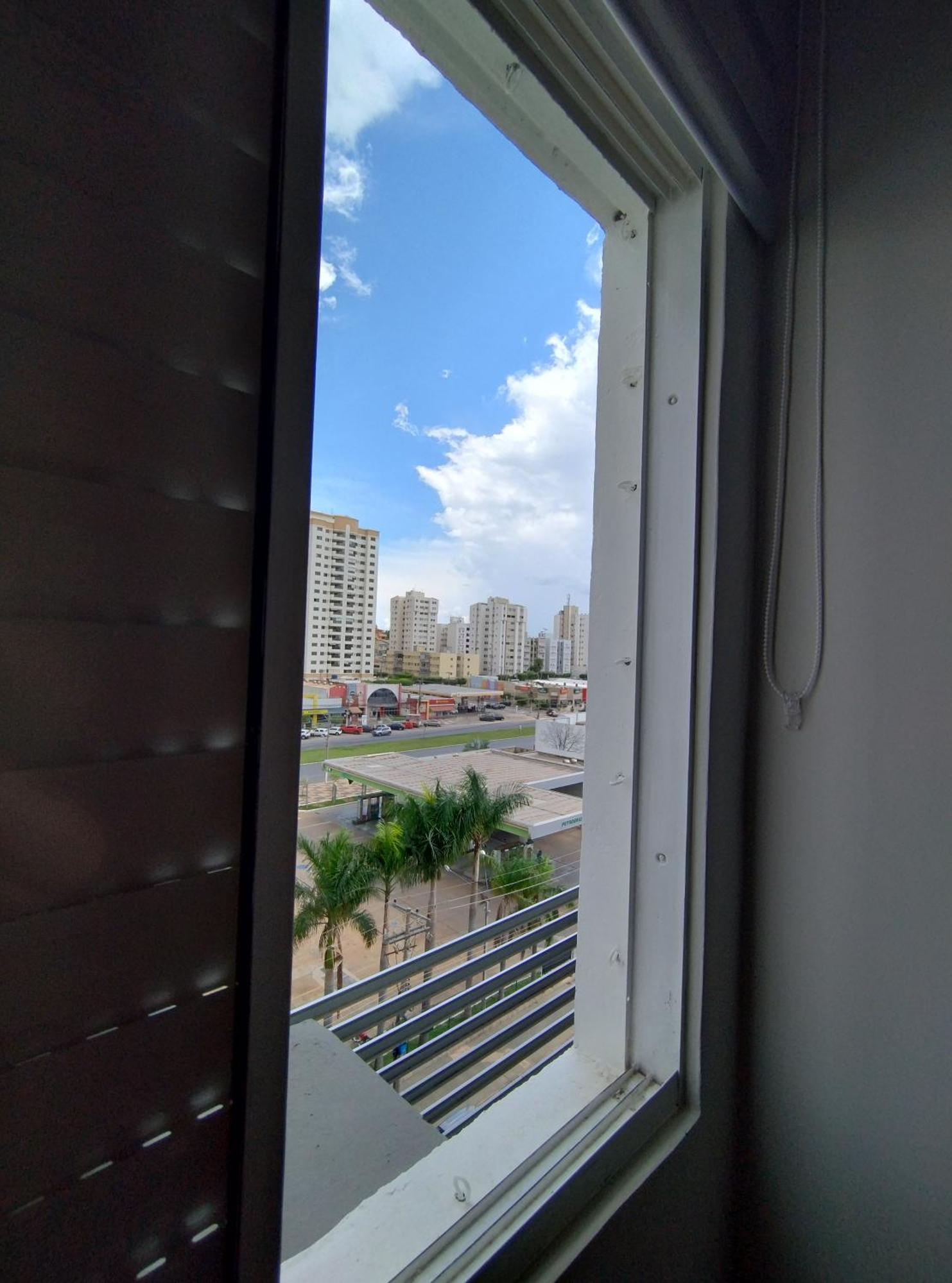 Em Em * Cuiabá